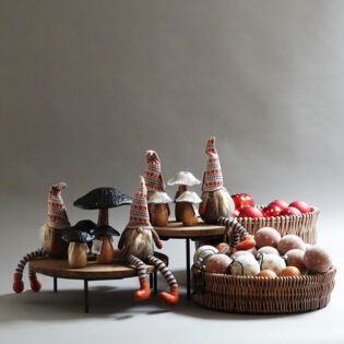 Rustic counter top risers, Rustic shop accessories, wicker baskets for gift shop and Christmas display